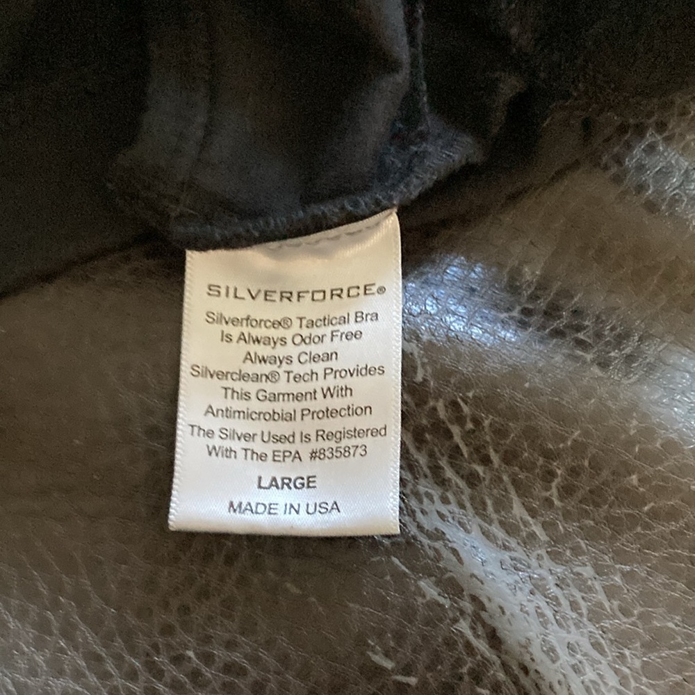 🍑Clearance 🍑SilverForce Sports Bra - Picture 4 of 5